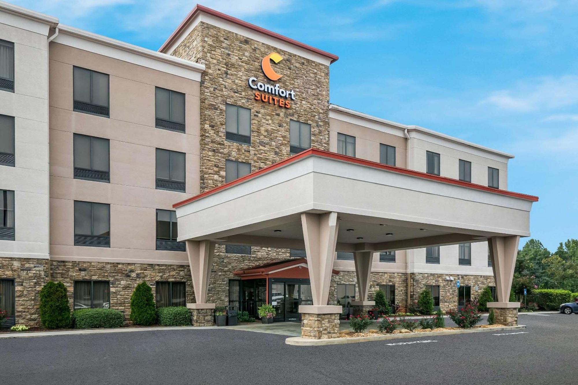 Comfort Suites Commerce Buitenkant foto